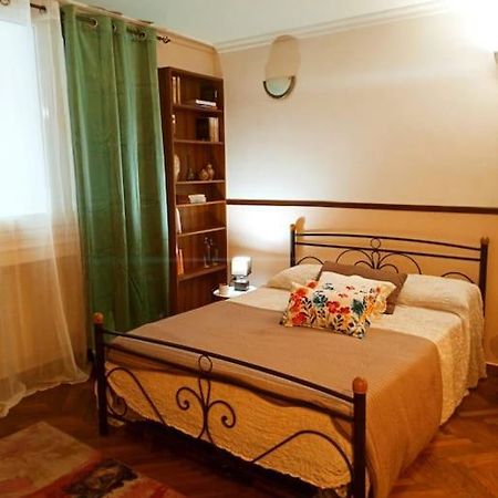 Romantic Apartment Ideal For Women! Atenas Exterior foto