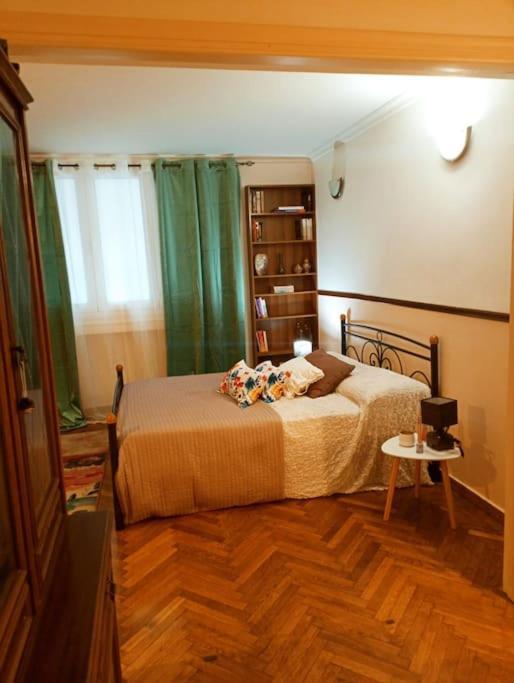 Romantic Apartment Ideal For Women! Atenas Exterior foto